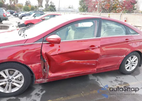 2013 Hyundai Sonata Gls z USA, uszkodzony, nr VIN 5NPEB4AC7DH617971